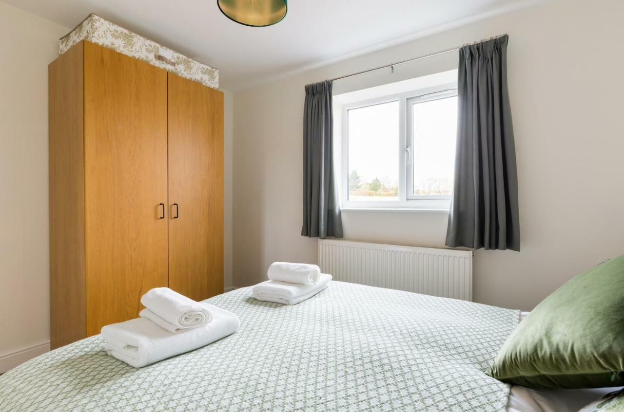 The Hideaway Villa Stratford-upon-Avon Dış mekan fotoğraf